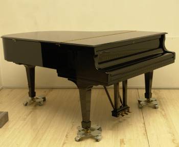 Steinway & Sons A-188